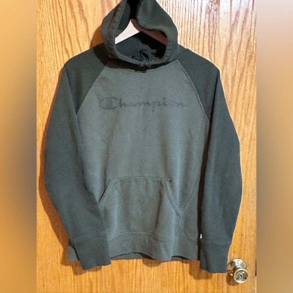 Champion Sz‎ medium hoodie super soft